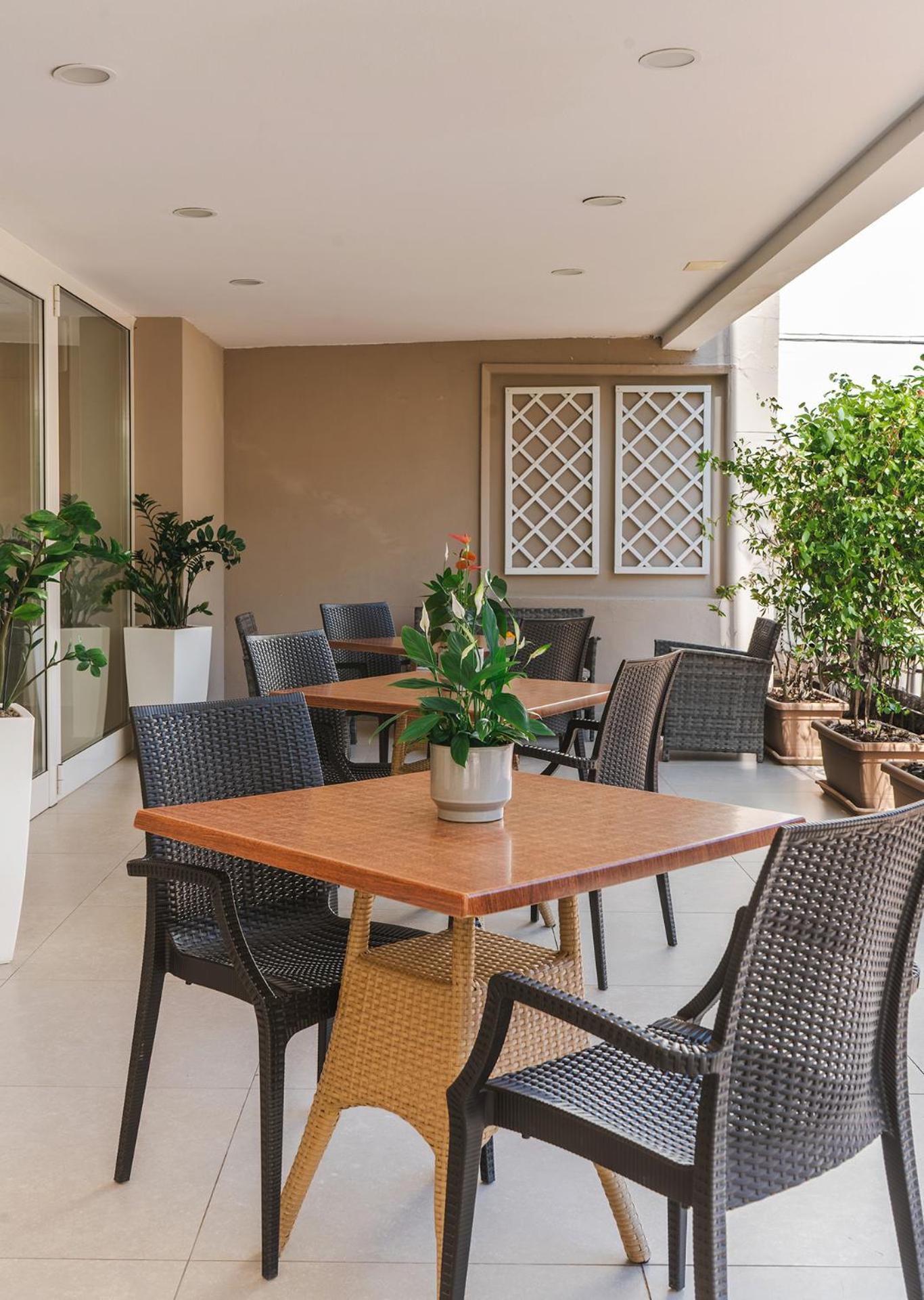 Hotel Carmen Riccione Bagian luar foto
